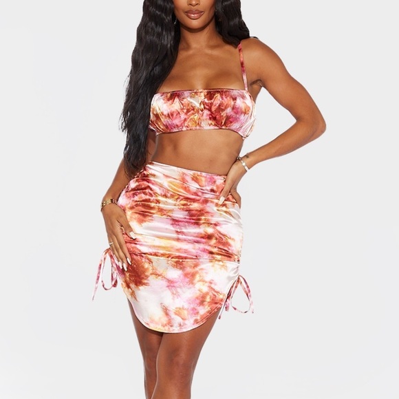 Pretty Little Things Shape Pink Tie Dye Satin Top - Picture 4 of 11